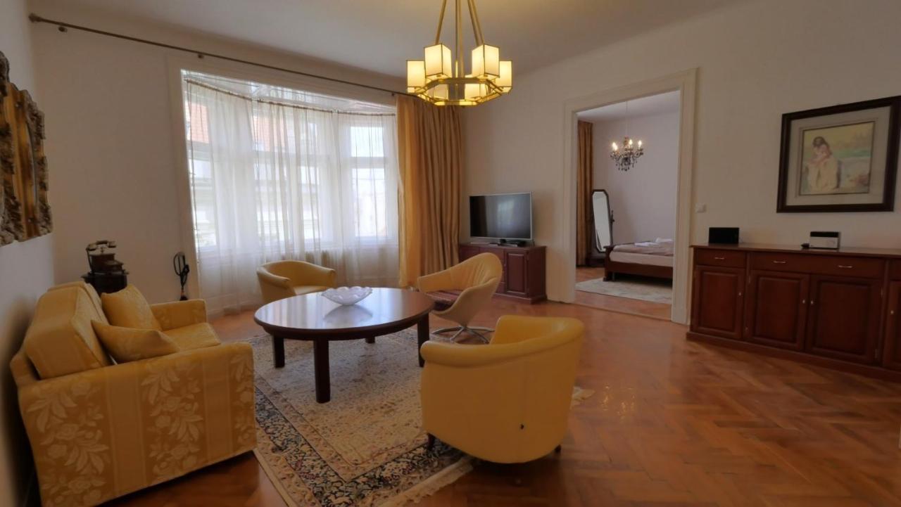 Velky 3I Apartman V Centre Mesta Pressburg Exterior foto